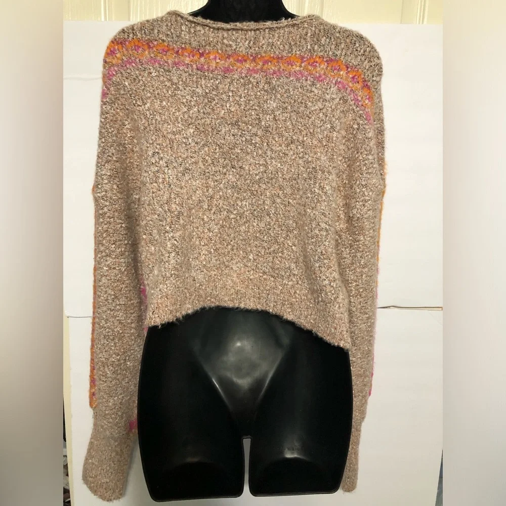 Free People snowflake tan colorblock fuzzy style sweater size‎ large brand new